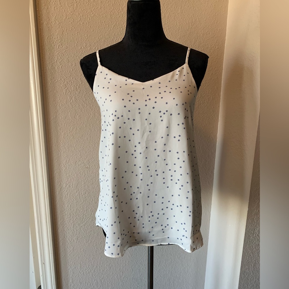 New With Tags Women’s Ivory Cami with stars sz Small